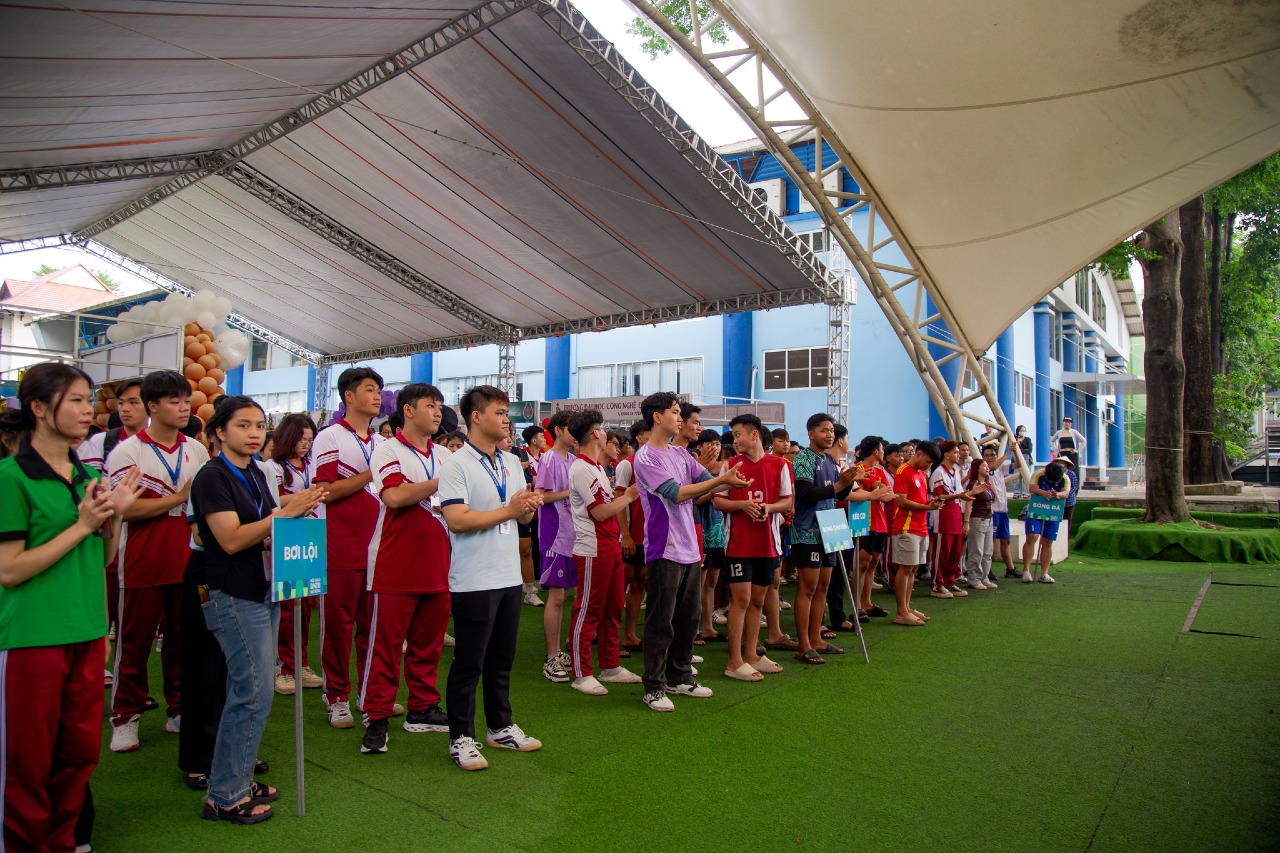 DNTU - TỔ CHỨC ĐÁNH GIÁ, CẤP GIẤY CHỨNG NHẬN THANH NIÊN KHOẺ